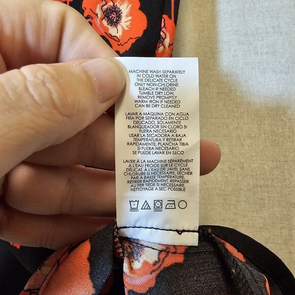 CABI Flanders Top Red Poppy Print Floral Blouse Short Sleeve Back Faux Wrap XS - Picture 6 of 9